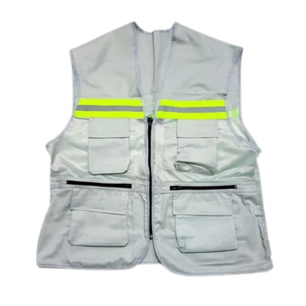 2 Dòng Áo Gile Phản Quang Đạt Chuẩn Phổ Biến Hiện Nay 1 Áo Gile Phản Quang Đạt Chuẩn Nhiều Túi Tiện Lợi
