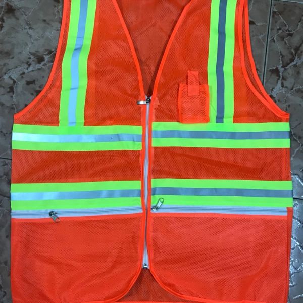 5 Lưu Ý Khi Mua Áo Lưới Phản Quang Kỹ Sư 2 Áo Lưới Phản Quang Kỹ Sư Đạt Chuẩn